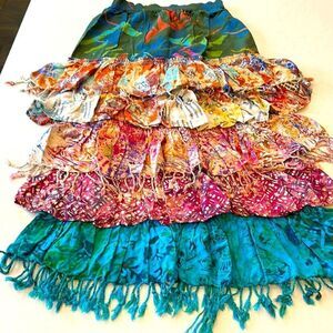 Wahala Women’s size S skirt fully lined super cute excellent shape 24 inch waist